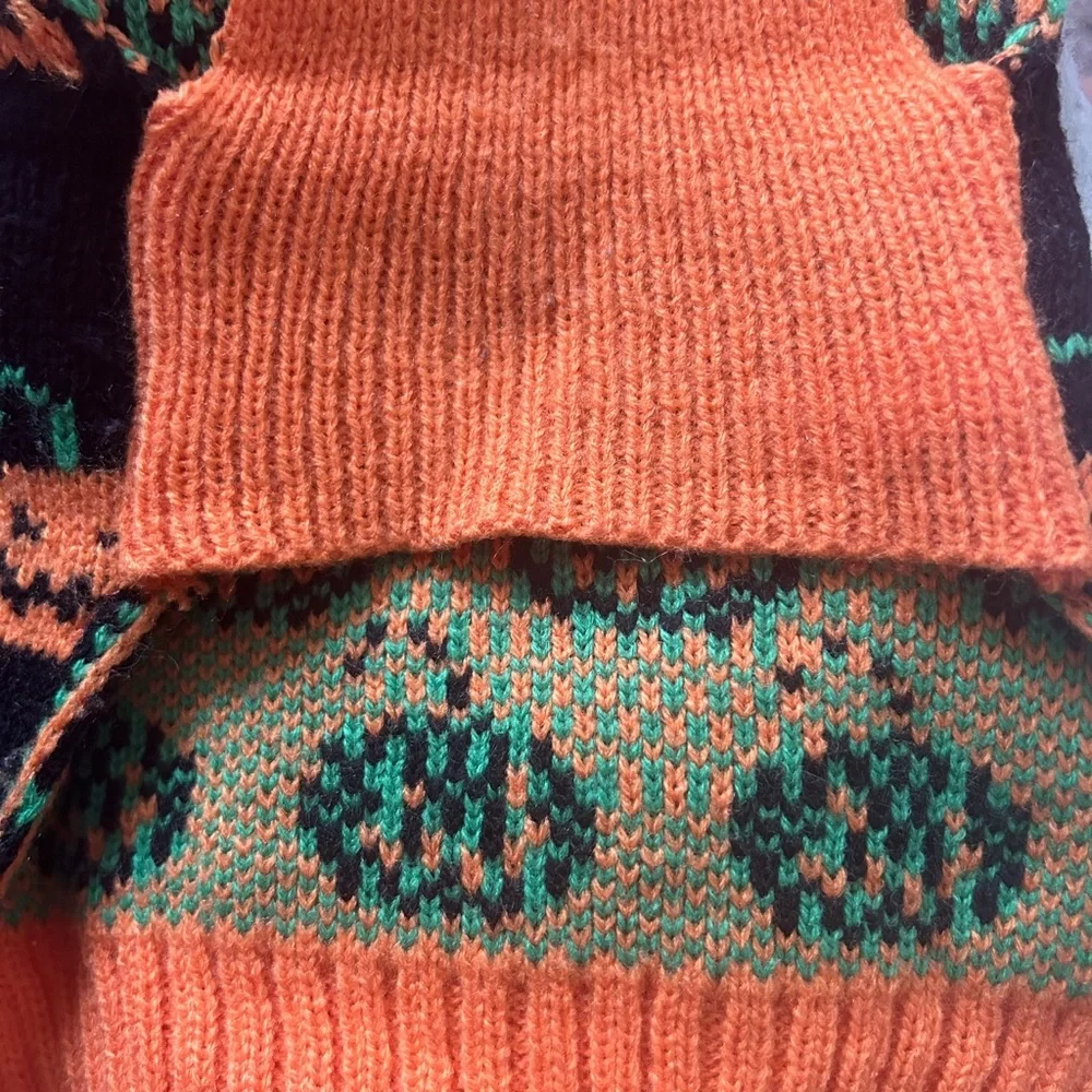 Halloween Dog Sweater with Multi Pumpkin Smiley Face, Small- EUC